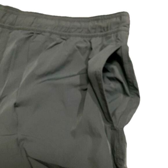 Kirkland Signature Men's Swim Shorts Trunk with Liner Size Large NWT - Picture 10 of 11